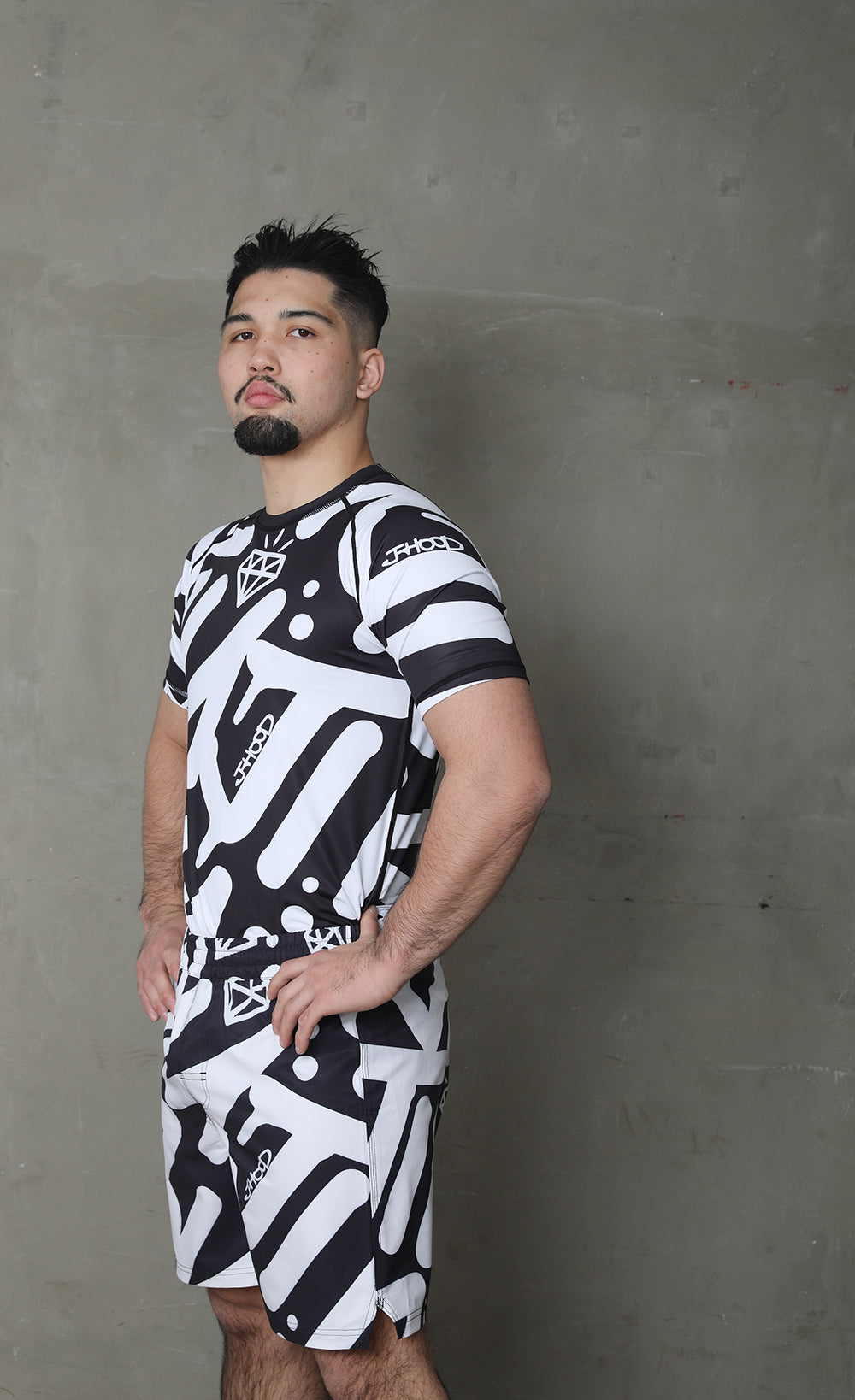 Maglietta nera BJJ Lifestyle con dettagli toppa