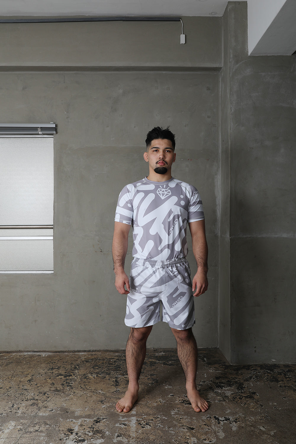 Maglietta nera BJJ Lifestyle con dettagli toppa